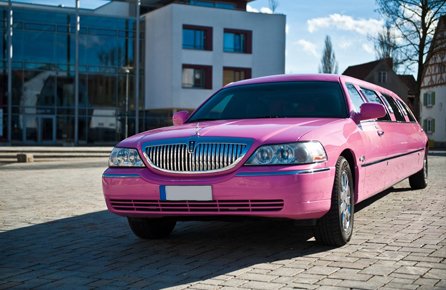Pink Lincoln Limo Hire Mansfield