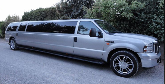 Ford Excursion Limo Hire Chesterfield